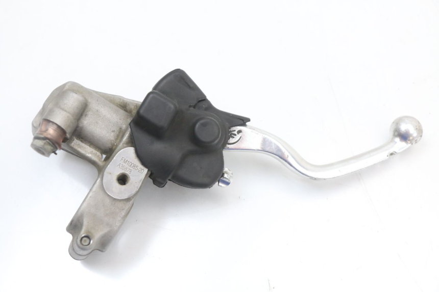 photo de CLUTCH MASTER CYLINDER KTM SX 85 (2013 - 2017) - Zoom on usage condition