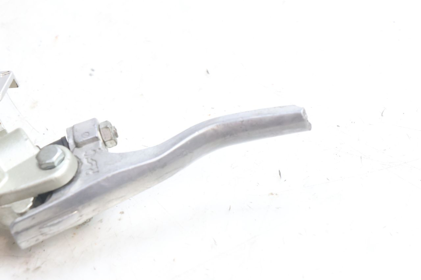 photo de CLUTCH MASTER CYLINDER HUSABERG TE 250 (2011 - 2014) - Fixing points details