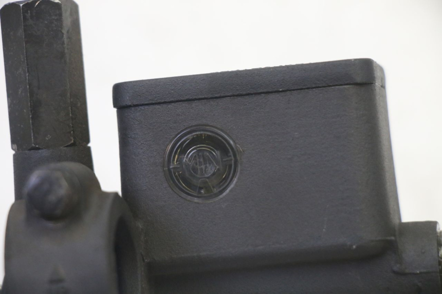 photo de REAR BRAKE MASTER CYLINDER QUADRO 4 4D 350 (2015 - 2018) - Product overview