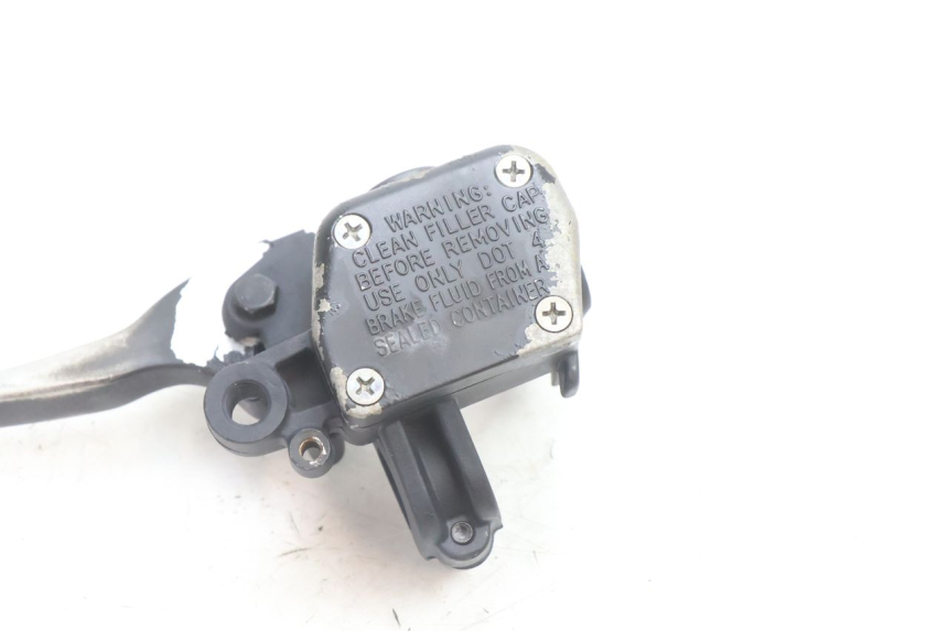 photo de REAR BRAKE MASTER CYLINDER APRILIA ATLANTIC S 125 (2010 - 2013) - Zoom on usage condition