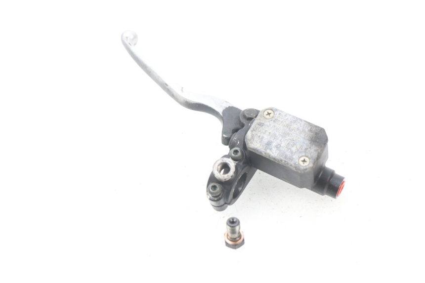 photo de REAR BRAKE MASTER CYLINDER PIAGGIO BEVERLY 125 (1998 - 2005) - Technical close-up