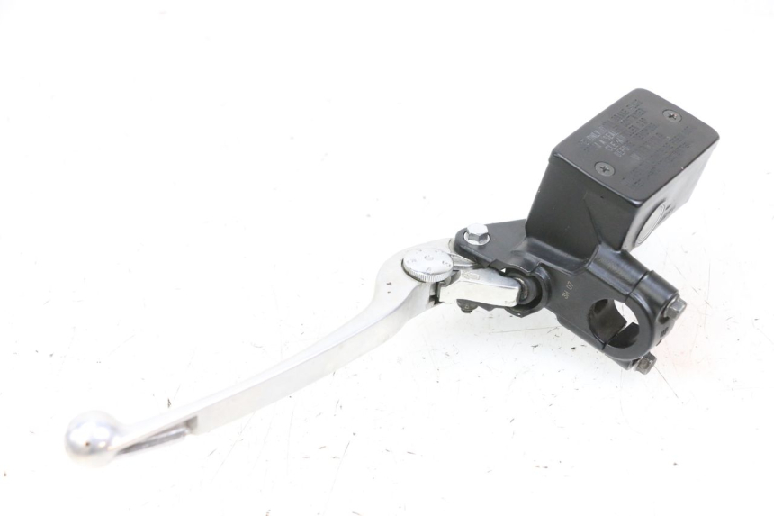 photo de REAR BRAKE MASTER CYLINDER SUZUKI BURGMAN 650 (2013 - 2020) - Product overview