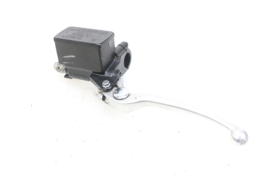 photo de REAR BRAKE MASTER CYLINDER SUZUKI BURGMAN 650 (2013 - 2020) - Surface and material condition