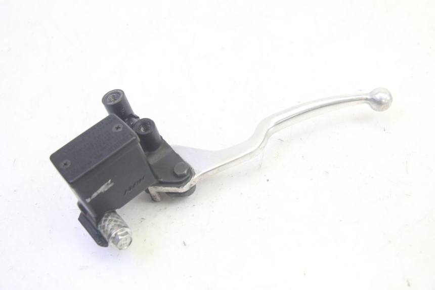 photo de REAR BRAKE MASTER CYLINDER SUZUKI BURGMAN 125 (2007 - 2014) - Product overview
