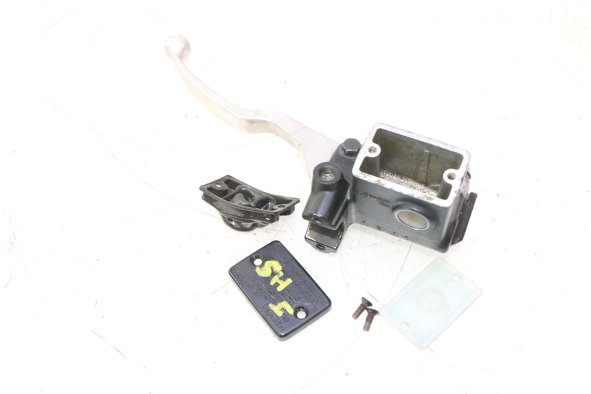 photo de REAR BRAKE MASTER CYLINDER SUZUKI BURGMAN 125 (2007 - 2014) - Main view