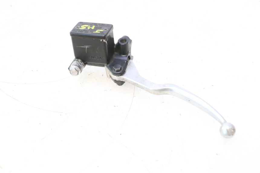 photo de REAR BRAKE MASTER CYLINDER SUZUKI BURGMAN 125 (2007 - 2014) - Distinctive features