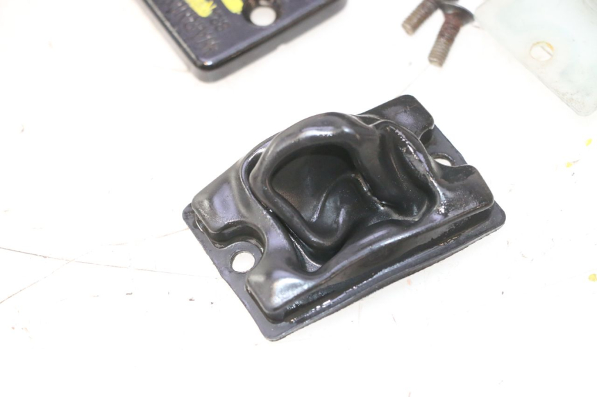 photo de REAR BRAKE MASTER CYLINDER SUZUKI BURGMAN 125 (2007 - 2014) - High-resolution close-up
