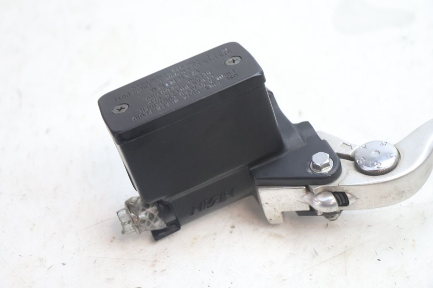 photo de REAR BRAKE MASTER CYLINDER SUZUKI BURGMAN EXECUTIVE ABS 650 (2006 - 2012) - Component detail