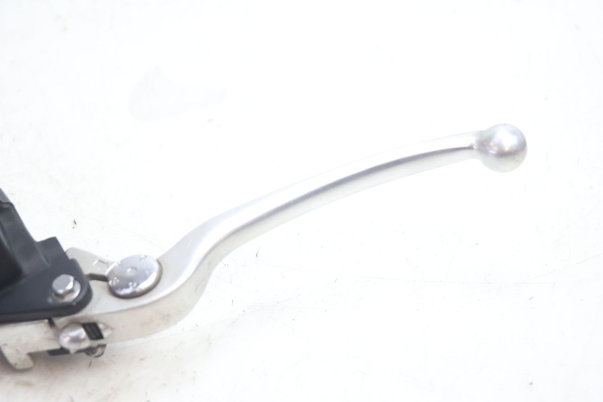 photo de REAR BRAKE MASTER CYLINDER SUZUKI BURGMAN EXECUTIVE ABS 650 (2006 - 2012) - Zoom on usage condition