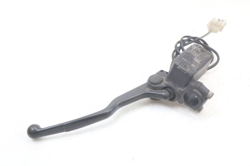 photo de REAR BRAKE MASTER CYLINDER BMW C1 125 (2000 - 2003) - Alternative perspective
