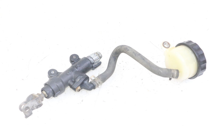 photo de REAR BRAKE MASTER CYLINDER HONDA CBF 500 (2004 - 2007) - Main view