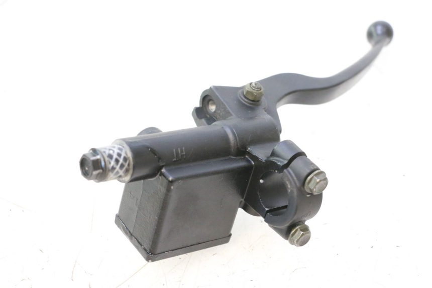 photo de REAR BRAKE MASTER CYLINDER PEUGEOT CITYSTAR 2T 50 (2018 - 2021) - Zoom on usage condition