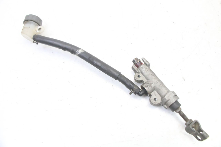 photo de REAR BRAKE MASTER CYLINDER HONDA CR 85 (2003 - 2007) - Alternative perspective