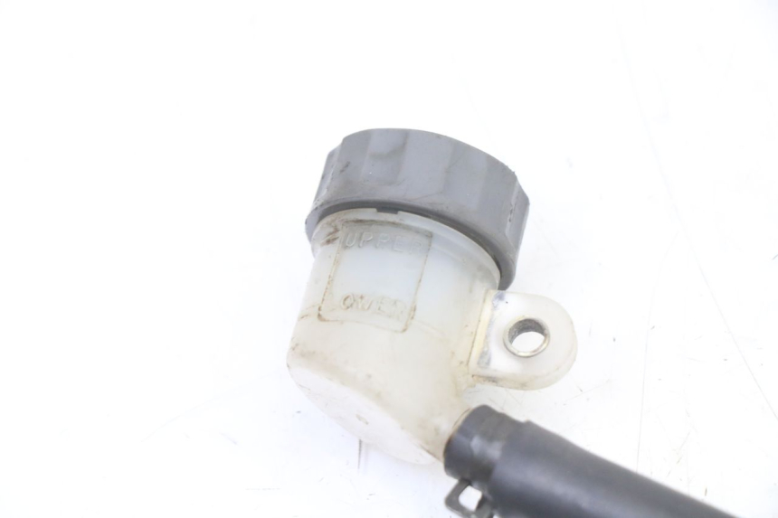 photo de REAR BRAKE MASTER CYLINDER HONDA CR 85 (2003 - 2007) - Technical close-up