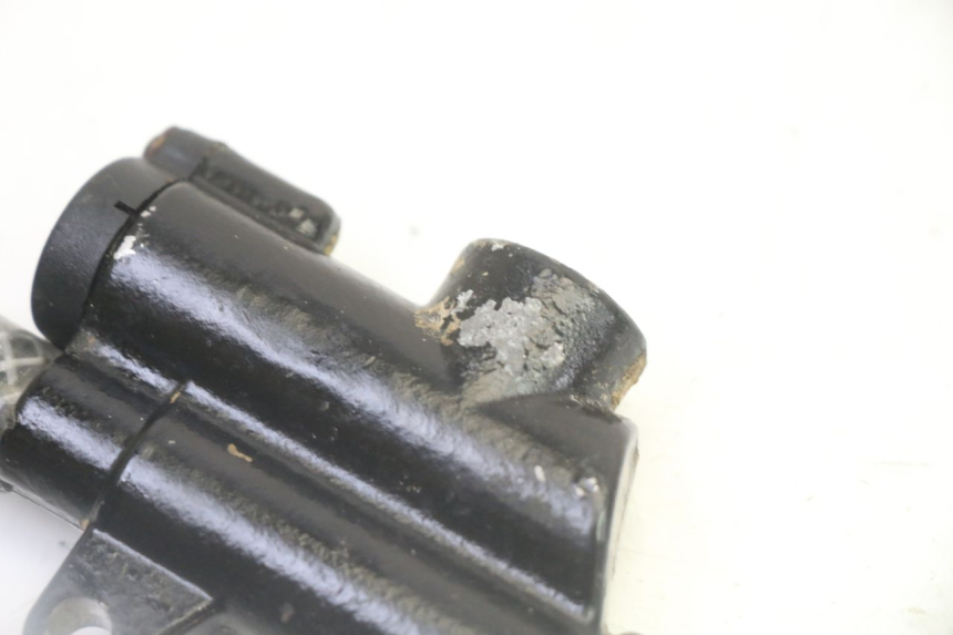 photo de REAR BRAKE MASTER CYLINDER PROBIKE DIRT 140 - Zoom on usage condition