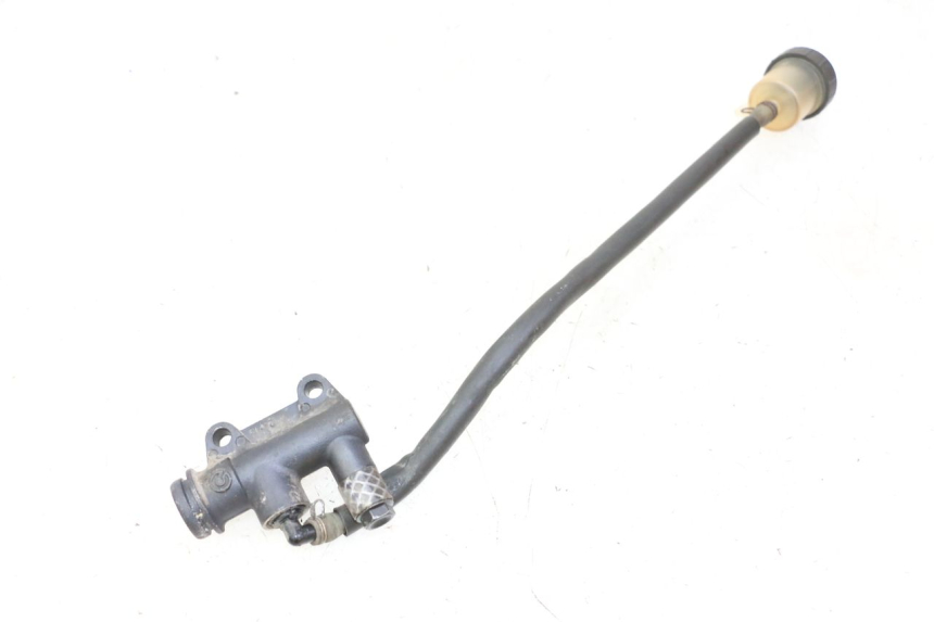 photo de REAR BRAKE MASTER CYLINDER APRILIA ETX 125 (1998 - 2002) - Alternative perspective