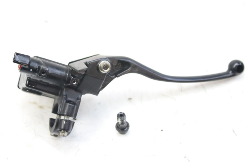 photo de REAR BRAKE MASTER CYLINDER HONDA FES S-WING SWING ABS 125 (2007 - 2015) - Component detail