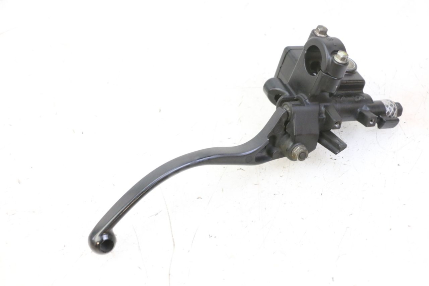 photo de REAR BRAKE MASTER CYLINDER HONDA FES S-WING SWING ABS 125 (2007 - 2015) - Product overview