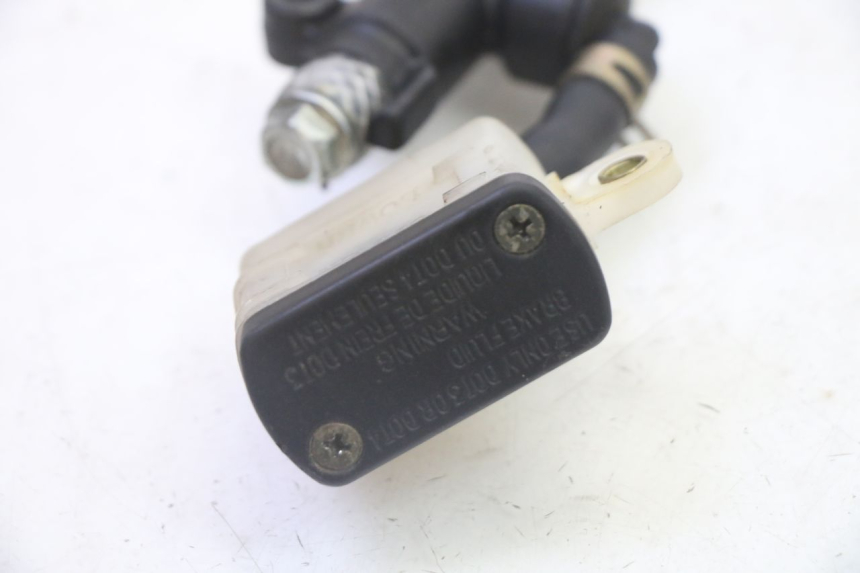 photo de REAR BRAKE MASTER CYLINDER STAHO FH 50 (2018 - 2019) - Technical close-up