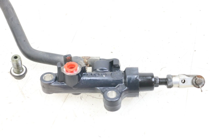 photo de REAR BRAKE MASTER CYLINDER YAMAHA FJR ABS 1300 (2006 - 2012) - Component detail