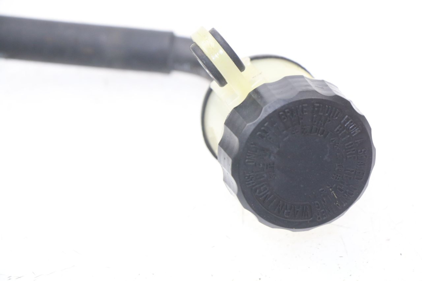 photo de REAR BRAKE MASTER CYLINDER YAMAHA FZ8 800 (2010 - 2016) - Zoom on usage condition