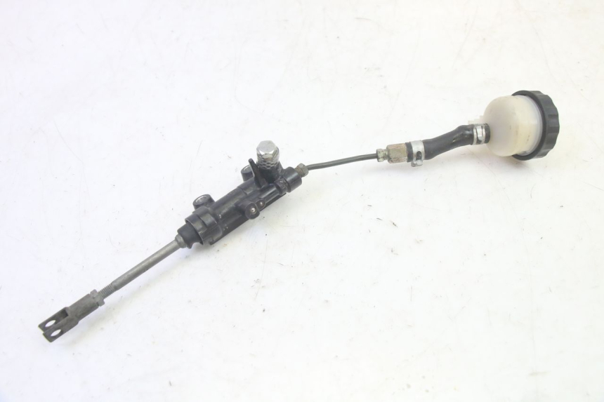 photo de REAR BRAKE MASTER CYLINDER KAWASAKI GPZ RX 1000 (1986 - 1988) - Product overview