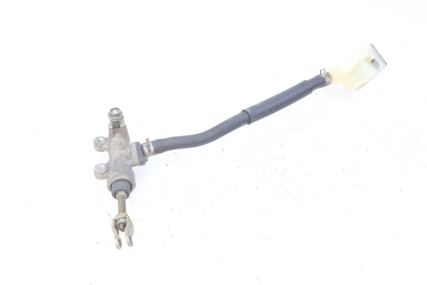 photo de REAR BRAKE MASTER CYLINDER SUZUKI GS GSE 500 (2001 - 2003) - Component detail