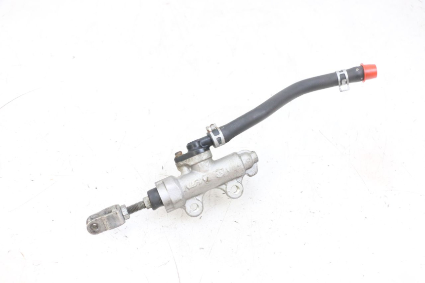 photo de REAR BRAKE MASTER CYLINDER SUZUKI GSF N BANDIT 600 (1996 - 1999) - Main view