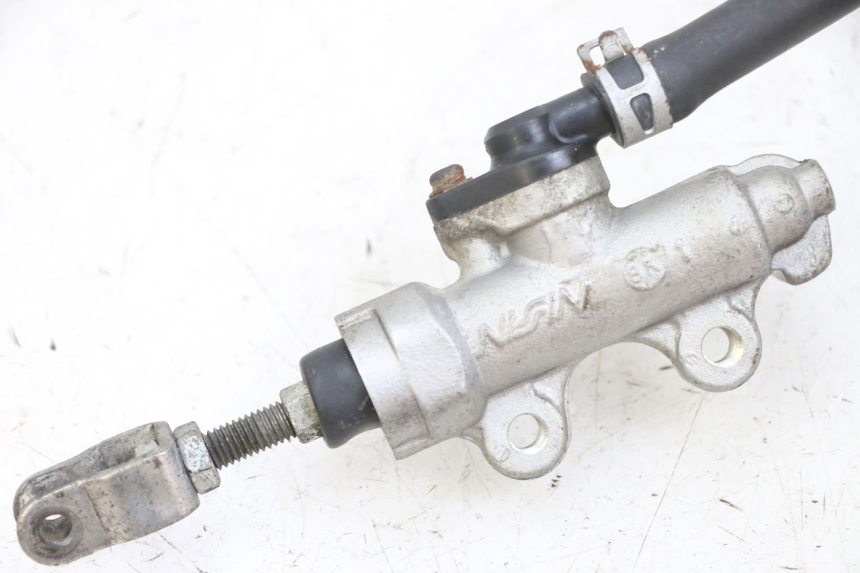 photo de REAR BRAKE MASTER CYLINDER SUZUKI GSF N BANDIT 600 (1996 - 1999) - Surface and material condition