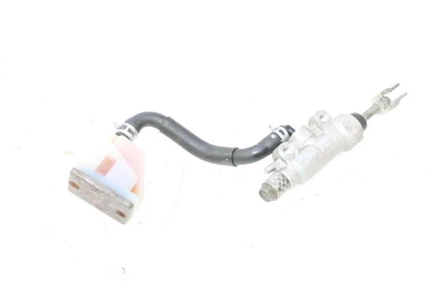 photo de REAR BRAKE MASTER CYLINDER SUZUKI GSR 600 (2005 - 2012) - Main view