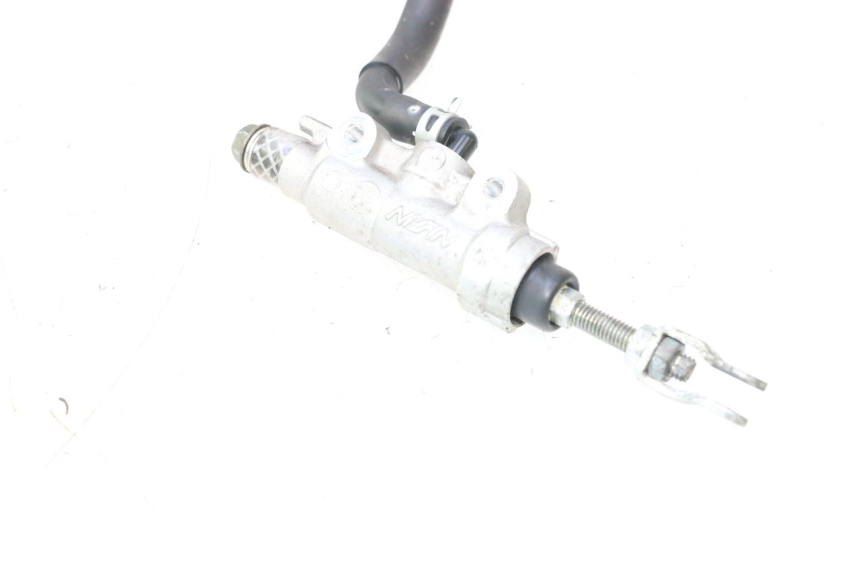photo de REAR BRAKE MASTER CYLINDER SUZUKI GSR 600 (2005 - 2012) - Checked used part