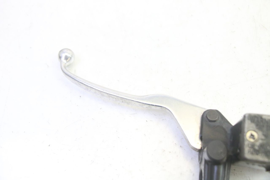 photo de REAR BRAKE MASTER CYLINDER SYM GTS EVO 125 (2009 - 2013) - Component detail