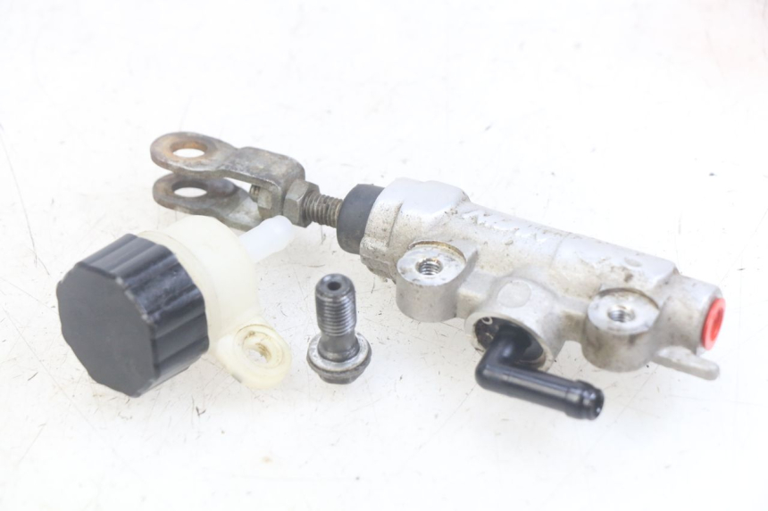 photo de REAR BRAKE MASTER CYLINDER KAWASAKI KX 85 (2001 - 2013) - Component detail