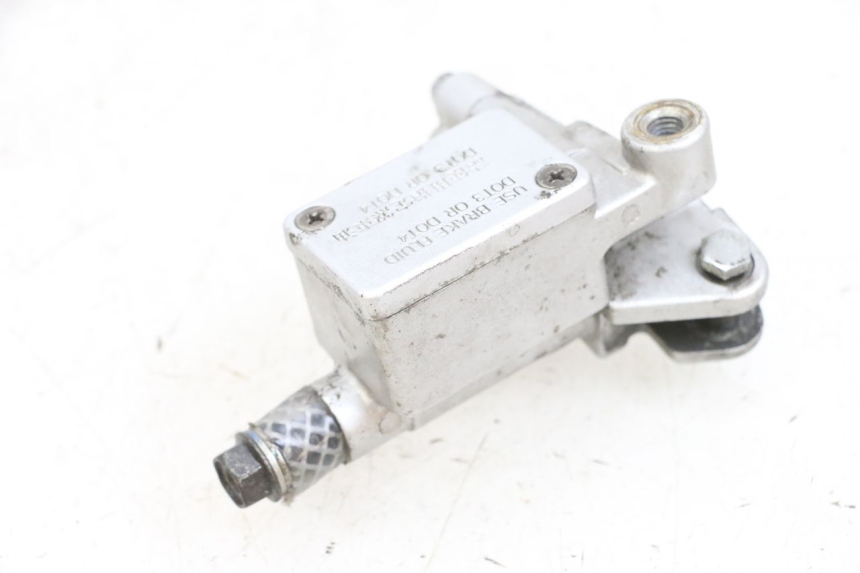photo de REAR BRAKE MASTER CYLINDER KYMCO LIKE 125 (2009 - 2016) - Main view
