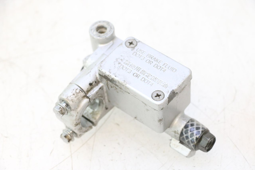 photo de REAR BRAKE MASTER CYLINDER KYMCO LIKE 125 (2009 - 2016) - Main view
