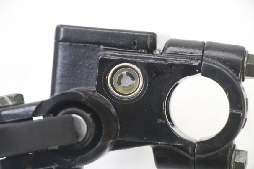 photo de REAR BRAKE MASTER CYLINDER LONGJIA SHARPY 125 (2020 - 2024) - Technical close-up