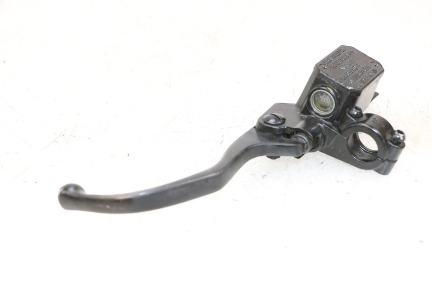 photo de REAR BRAKE MASTER CYLINDER PIAGGIO MP3 HPE 300 (2019 - 2026) - Technical close-up