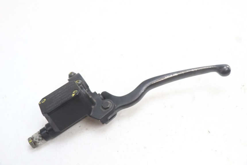 photo de REAR BRAKE MASTER CYLINDER PIAGGIO MP3 LT 300 (2010 - 2016) - Alternative perspective