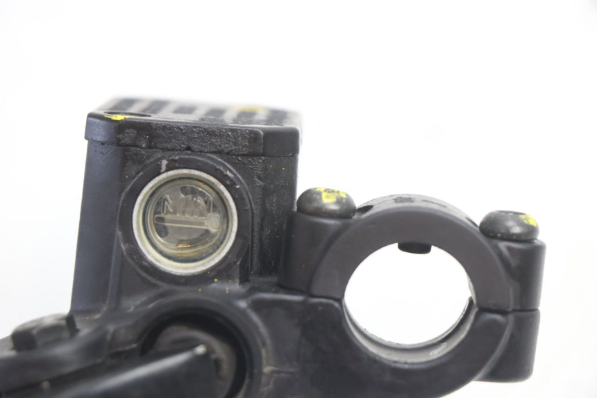 photo de REAR BRAKE MASTER CYLINDER PIAGGIO MP3 LT 400 (2007 - 2012) - Technical close-up