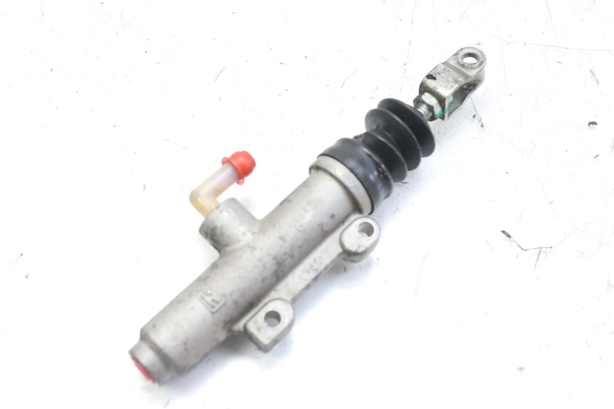 photo de REAR BRAKE MASTER CYLINDER PIAGGIO MP3 RL 250 (2006 - 2010) - Surface and material condition