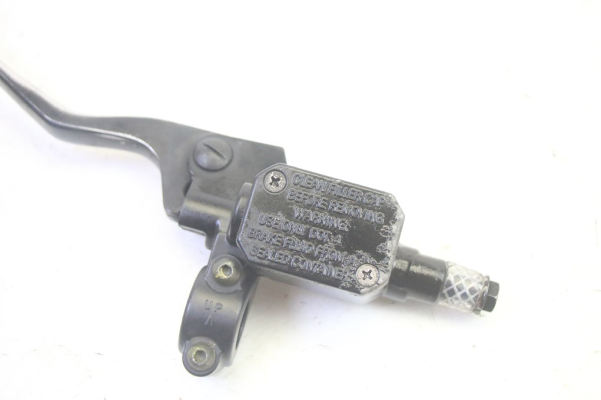 photo de REAR BRAKE MASTER CYLINDER PIAGGIO MP3 500 (2016 - 2018) - Zoom on usage condition