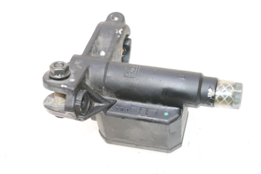 photo de REAR BRAKE MASTER CYLINDER PIAGGIO MP3 RL 250 (2006 - 2010) - Zoom on usage condition