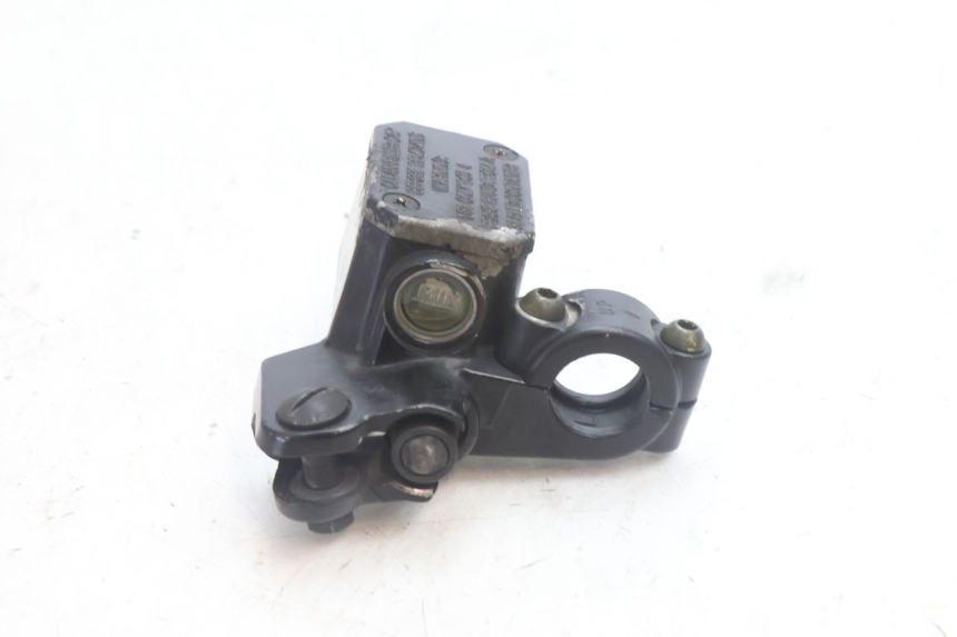 photo de REAR BRAKE MASTER CYLINDER PIAGGIO MP3 500 (2016 - 2018) - Zoom on usage condition
