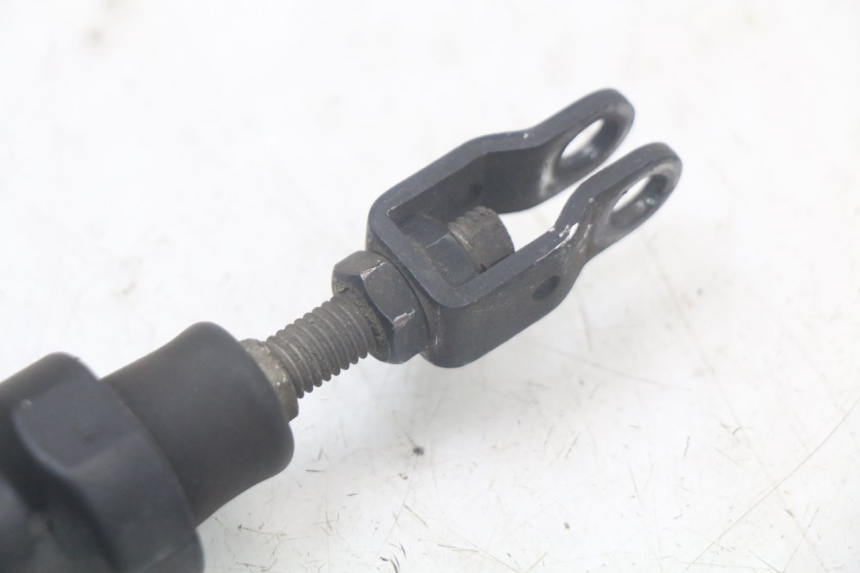 photo de REAR BRAKE MASTER CYLINDER YAMAHA MT-07 MT07 ABS 700 (2014 - 2017) - Surface and material condition