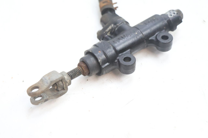 photo de REAR BRAKE MASTER CYLINDER KYMCO MXU R 250 (2004 - 2010) - Focus on structure