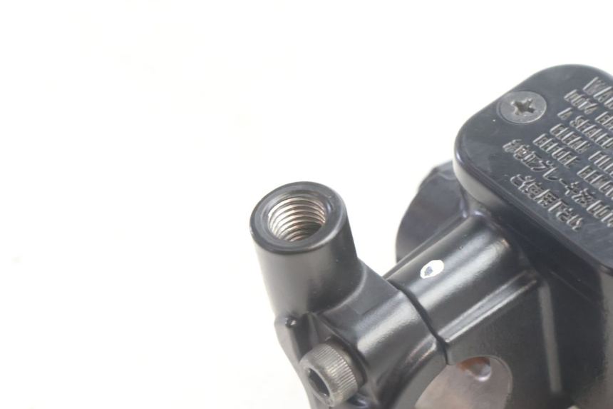 photo de REAR BRAKE MASTER CYLINDER YAMAHA N-MAX NMAX 125 (2021 - 2024) - Zoom on usage condition