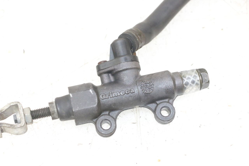 photo de REAR BRAKE MASTER CYLINDER HONDA NSR R 125 (1994 - 2003) - Zoom on usage condition