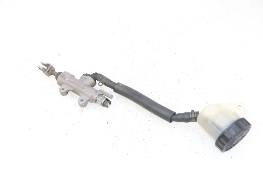 photo de REAR BRAKE MASTER CYLINDER HONDA NTV DEAUVILLE 650 (2001 - 2006) - Main view