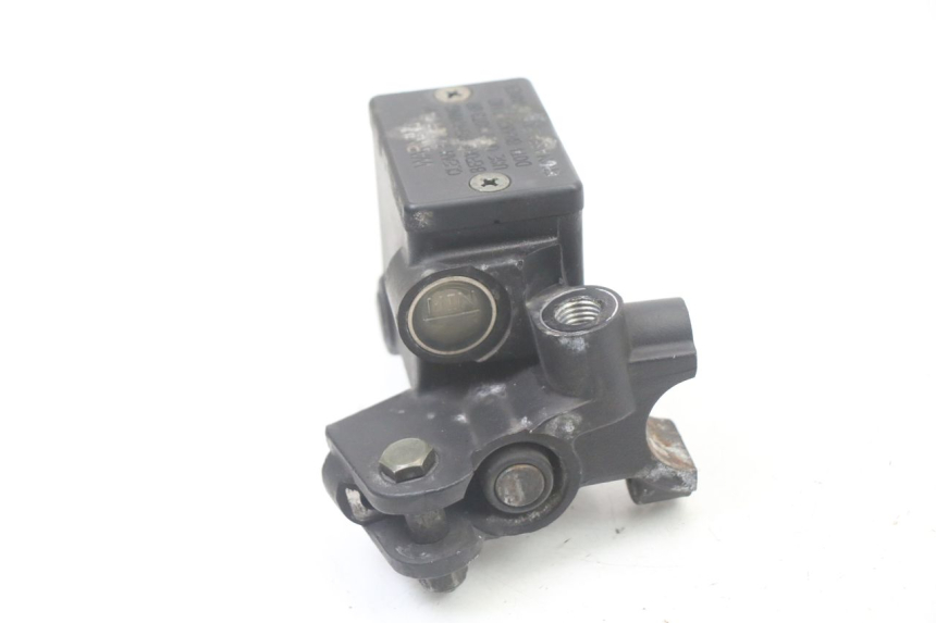 photo de REAR BRAKE MASTER CYLINDER PEUGEOT CITYSTAR 2T 50 (2018 - 2021) - Technical close-up