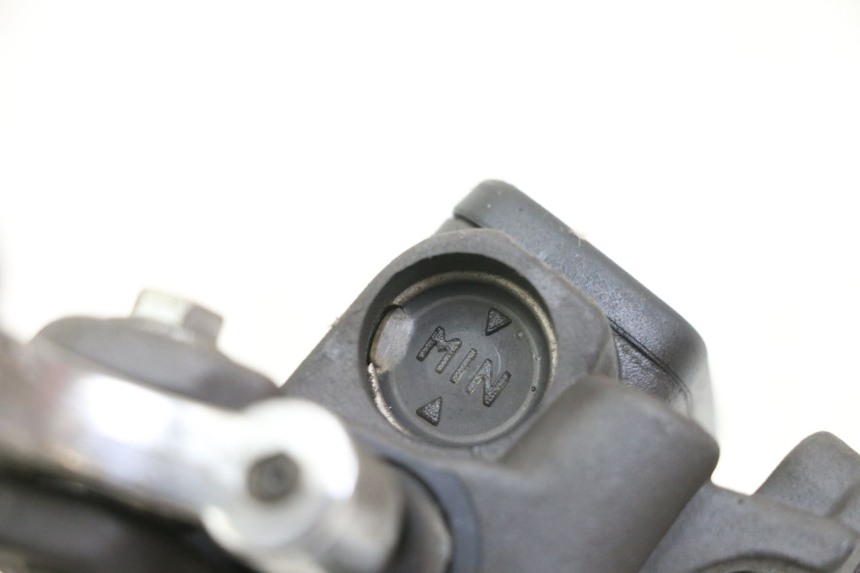 photo de REAR BRAKE MASTER CYLINDER PEUGEOT ELYSTAR 125 (2002 - 2007) - Component detail
